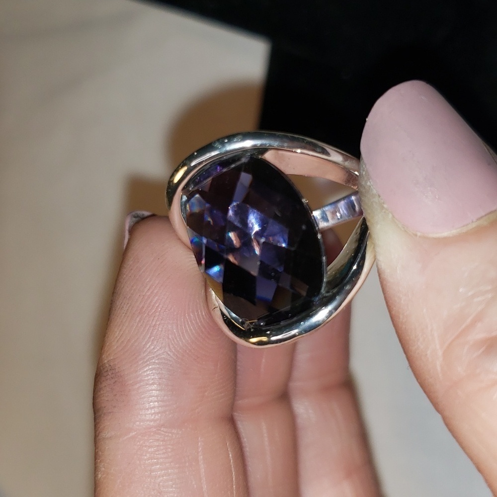 Cushion cut blue oval stone in silver tone band size 6 1/2 - Picture 3 of 7